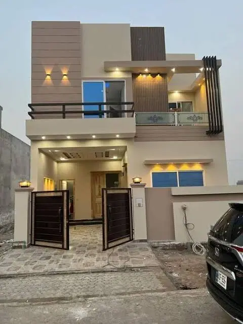Contemporary Family House, 5 Marla, for sale in Multan