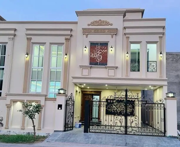 Modern Elevation House, 7 Marla, for sale in Multan